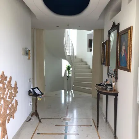At9 לינה וארוחת בוקר סגראטה